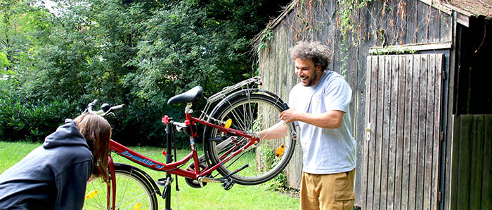 Neuer Fahrradschuppen für die Ev. Jugendhilfe