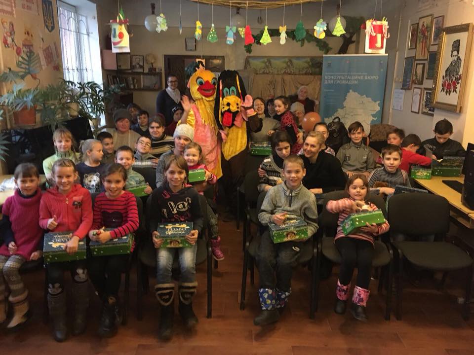 Weihnachtsgeschenke für Kinder in der Ukraine
